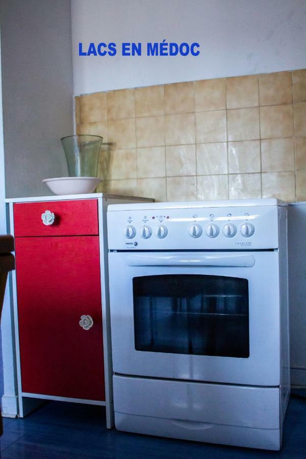 Appartements tourisme meublés Com'in Médoc Lesparre-Médoc Exterior foto